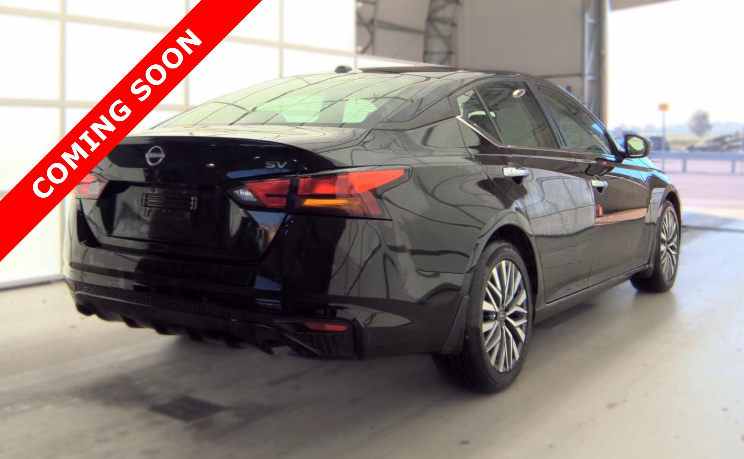Used 2023 Nissan Altima 2.5 SV FWD image 5