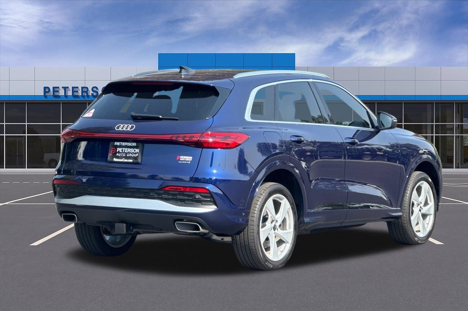 Used 2025 Audi Q5 Premium Plus AWD/4WD image 4