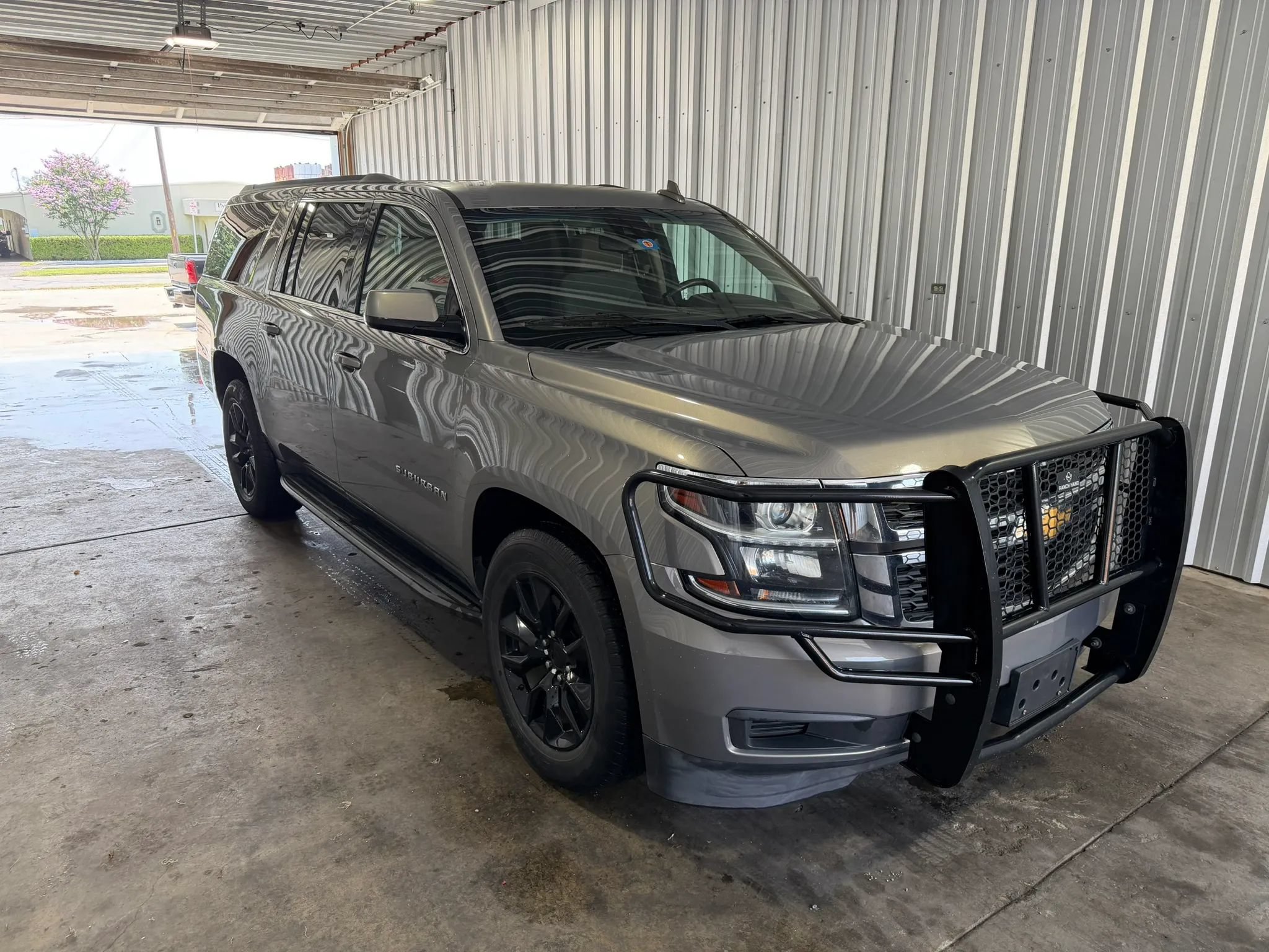 Used 2018 Chevrolet Suburban LS w/ Max Trailering Package AWD/4WD image 4
