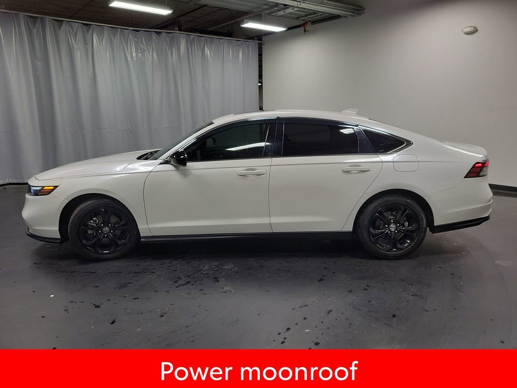 Used 2023 Honda Accord EX image 5