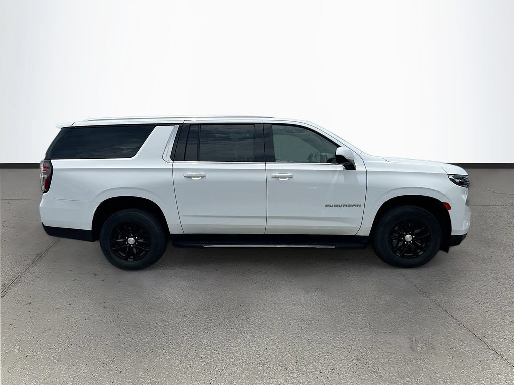 Used 2021 Chevrolet Suburban LT AWD/4WD image 8
