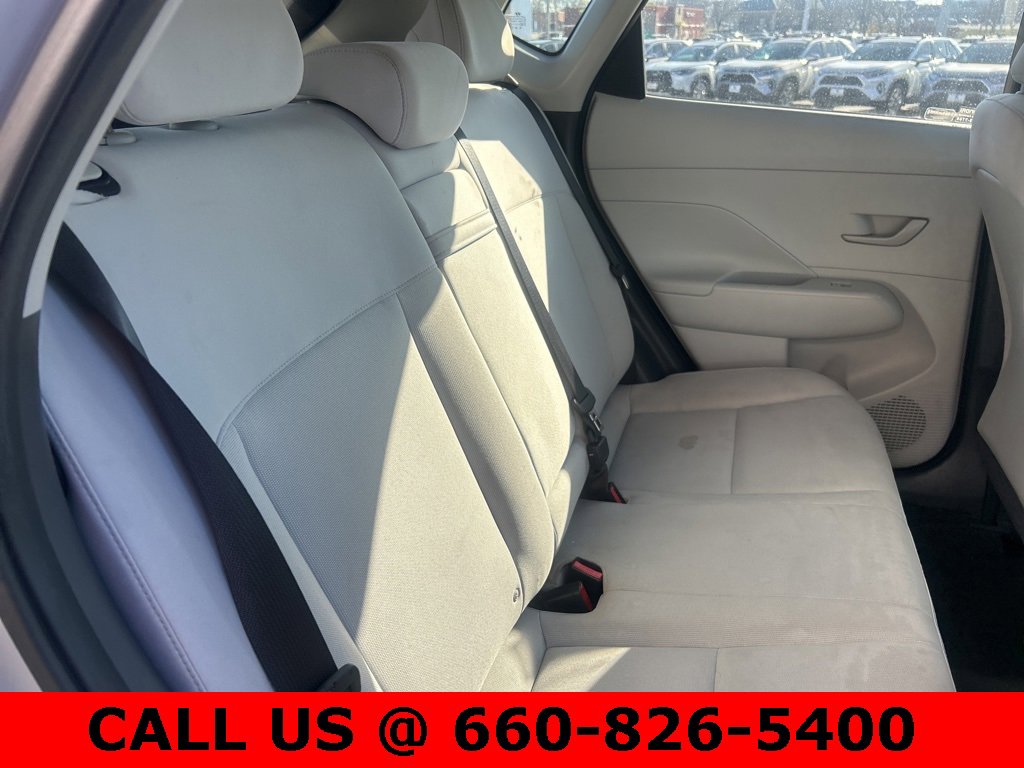 Used 2024 Hyundai Kona SEL image 8