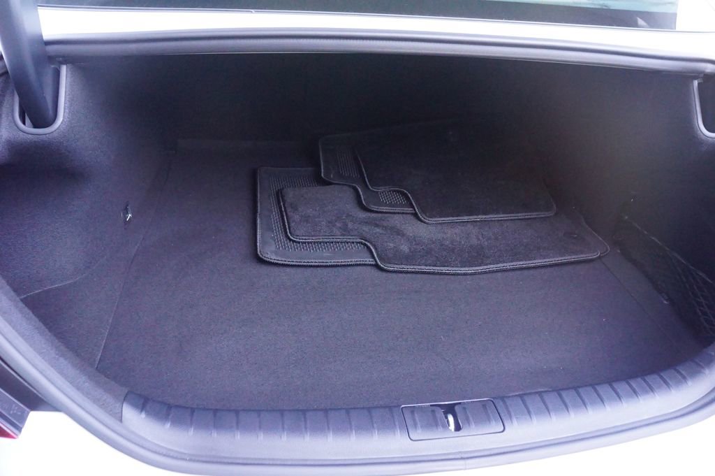 Certified 2026 Genesis G70 2.5T Prestige image 21