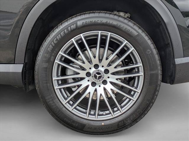 Certified 2026 Mercedes-Benz GLC 300 image 9