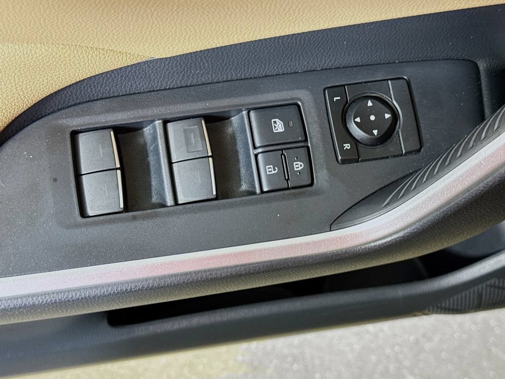 Certified 2023 Toyota RAV4 XLE w/ Convenience Package AWD/4WD image 18