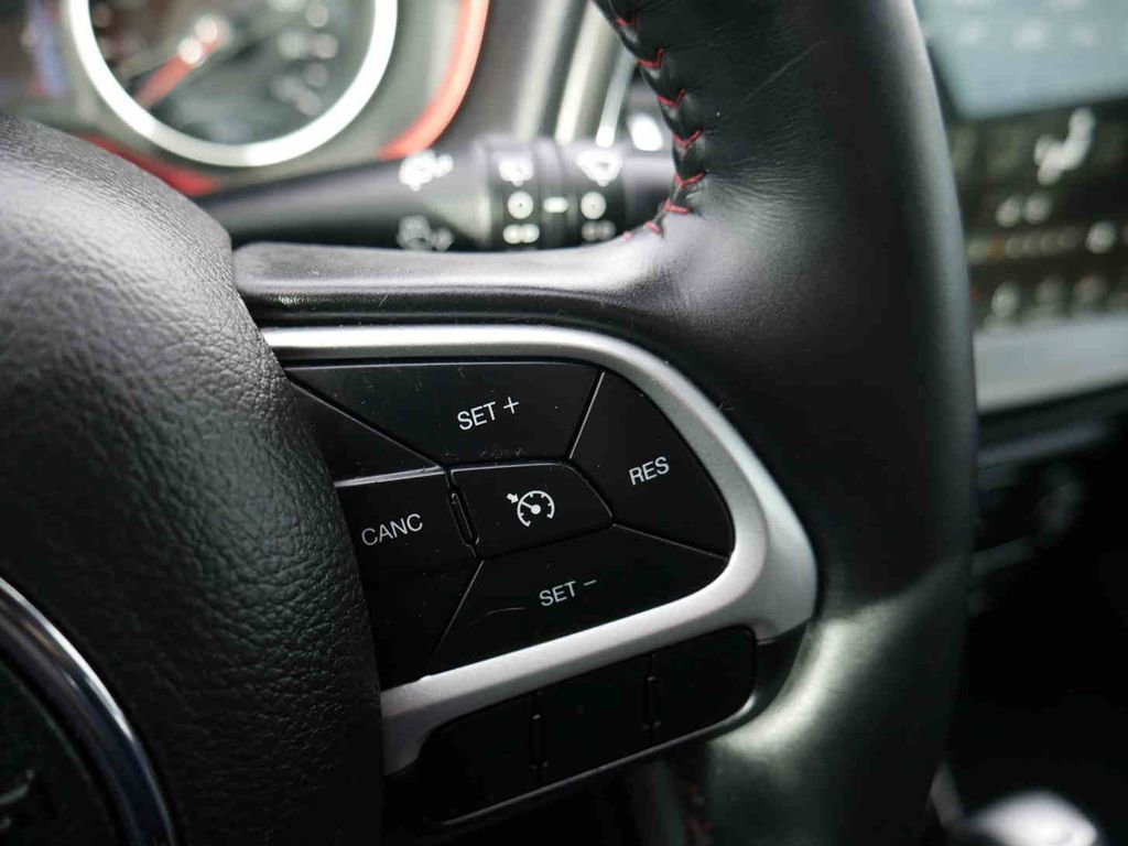 Used 2018 Jeep Compass Trailhawk w/ Leather Interior Group image 43