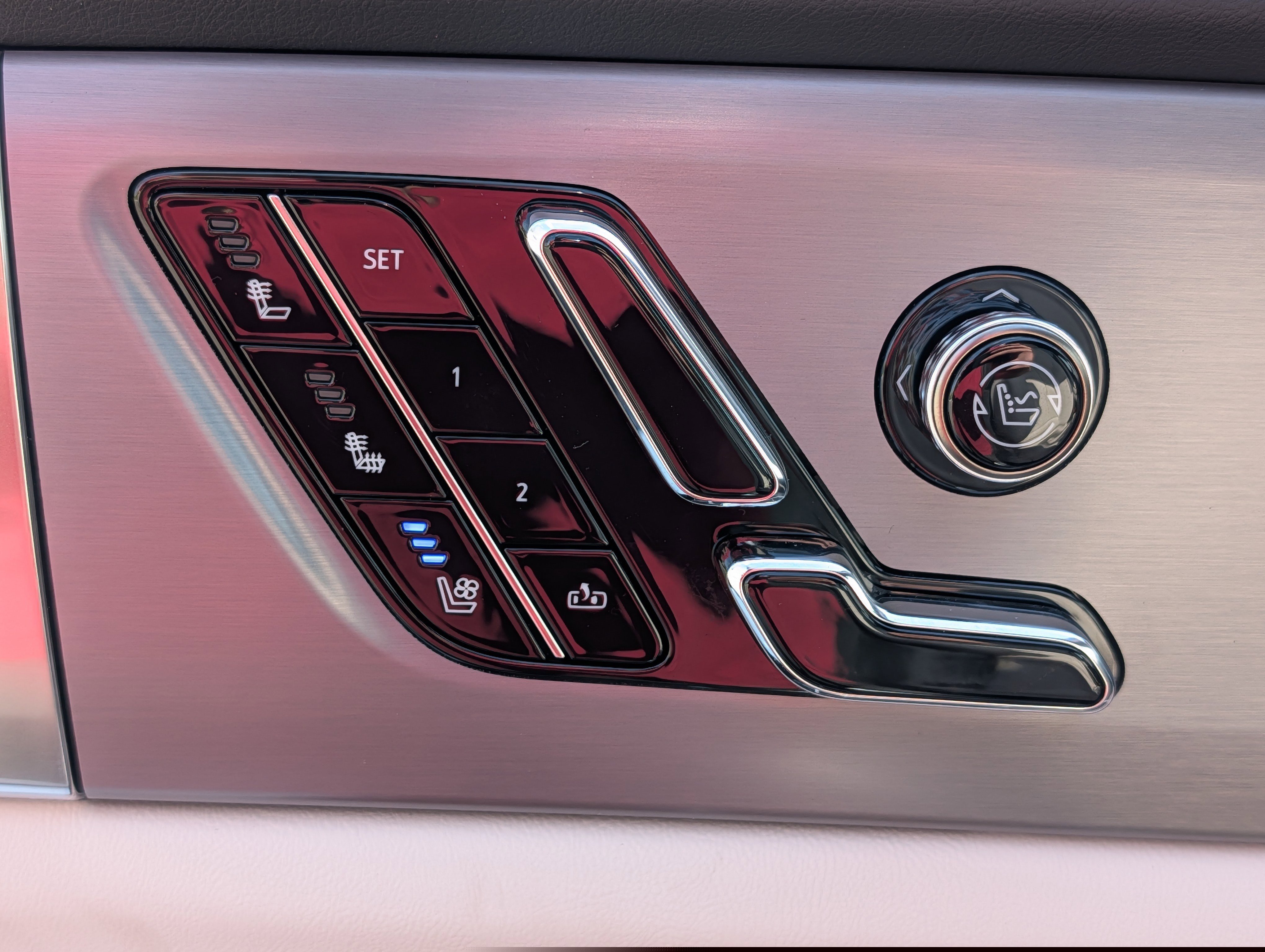 New 2026 Cadillac Vistiq Sport AWD/4WD image 17