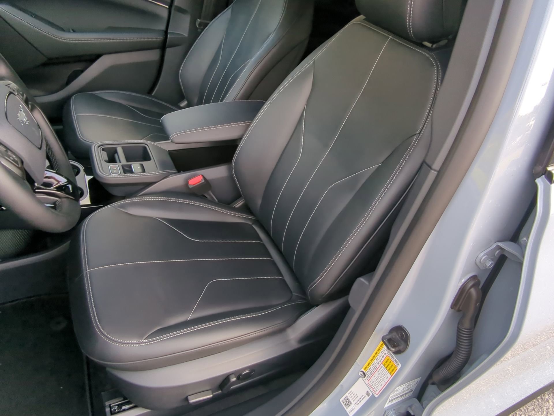 New 2026 Ford Mustang Mach-E Select RWD image 58