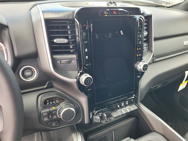 New 2026 RAM 1500 4x4 Crew Cab image 26