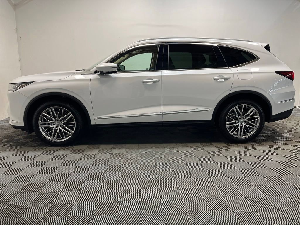 Used 2023 Acura MDX SH-AWD w/ Advance Package image 22