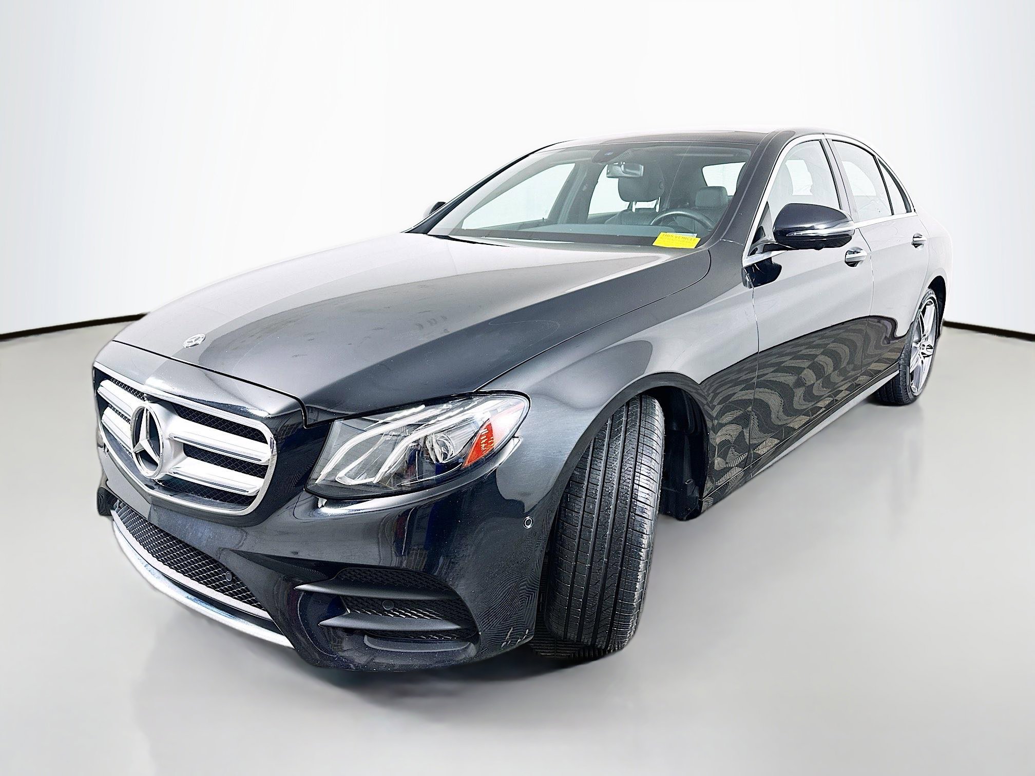 Used 2020 Mercedes-Benz E 450 4MATIC Sedan image 3