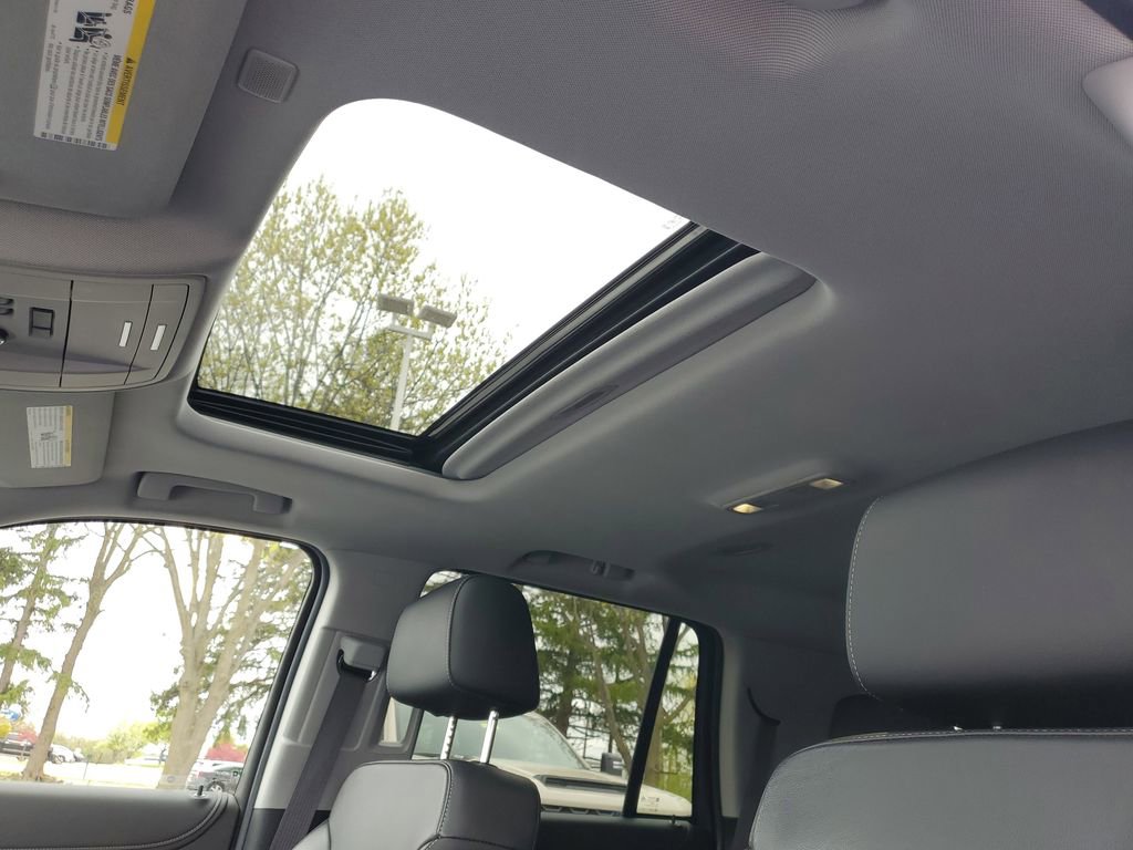 Used 2019 GMC Yukon SLT AWD/4WD image 7