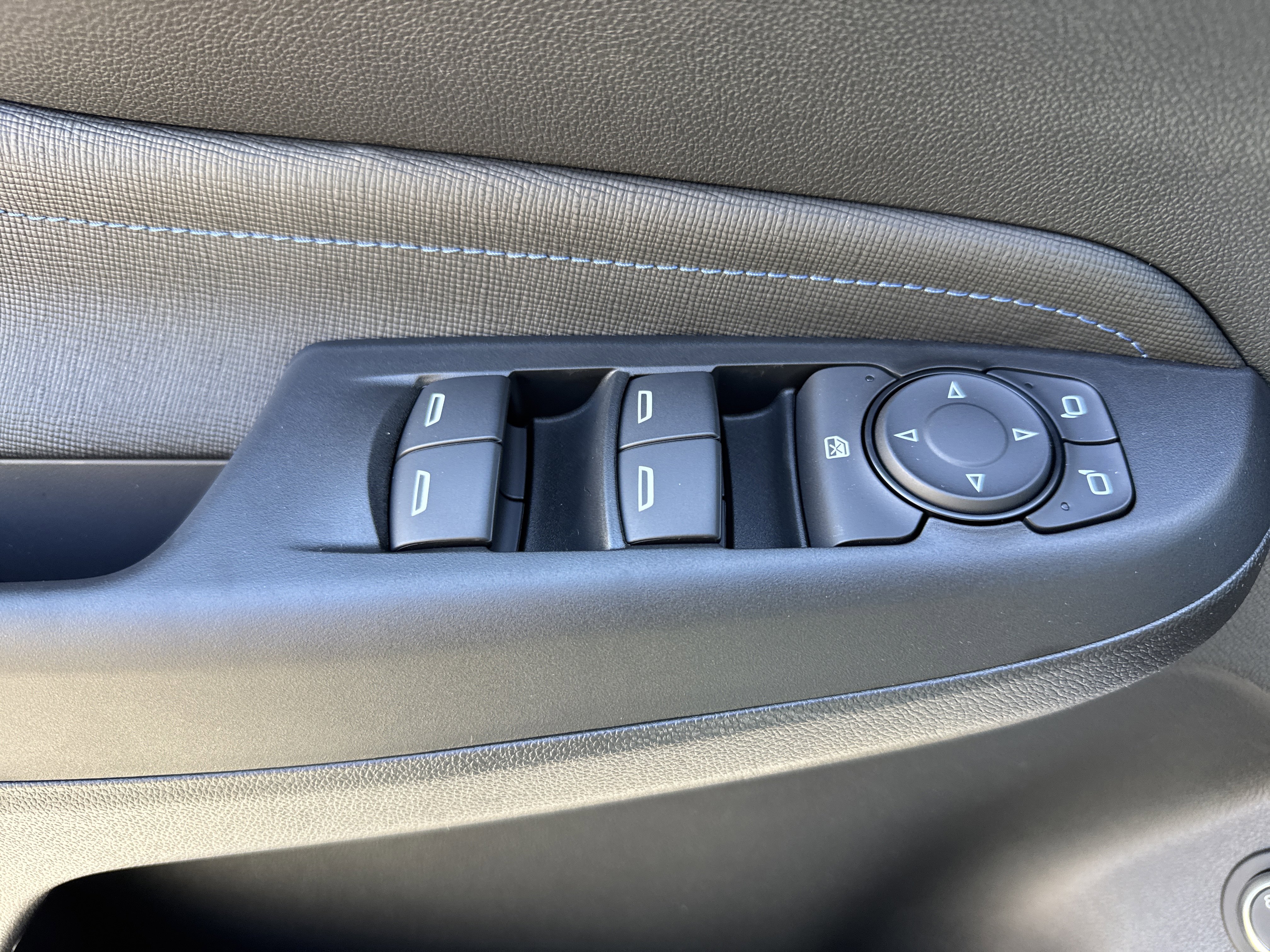 New 2026 Buick Envista Sport Touring w/ Convenience I Package image 15