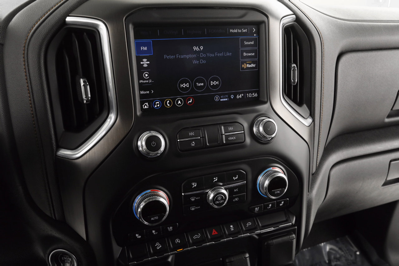 Used 2021 GMC Sierra 1500 AT4 w/ AT4 Preferred Package image 18