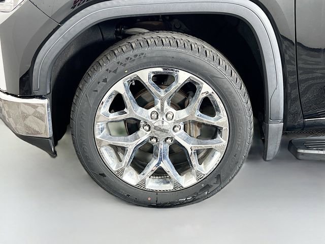 Used 2019 GMC Sierra 1500 SLT w/ SLT Premium Plus Package AWD/4WD image 9