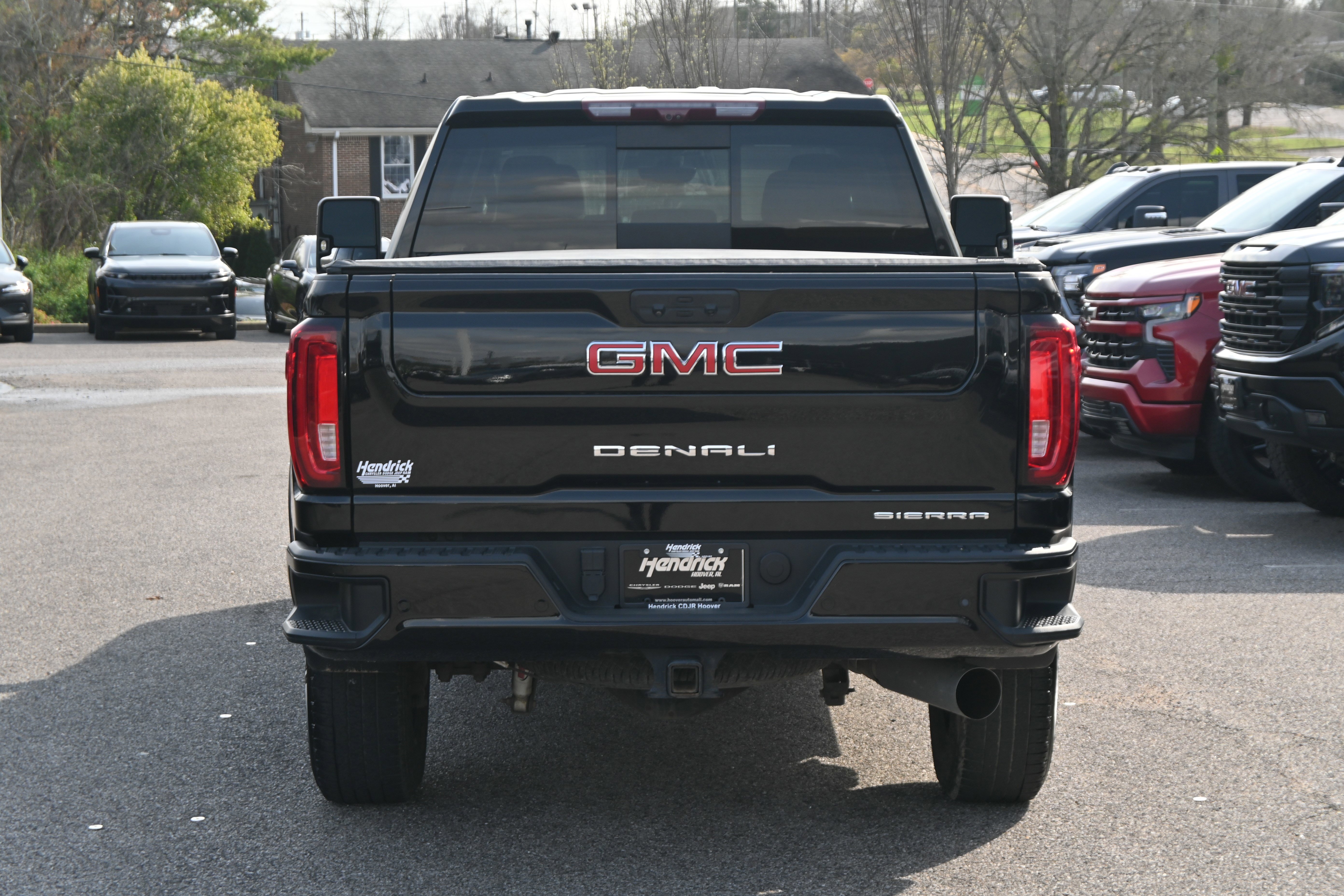 Used 2021 GMC Sierra 2500 Denali w/ Denali Black Diamond Edition image 13