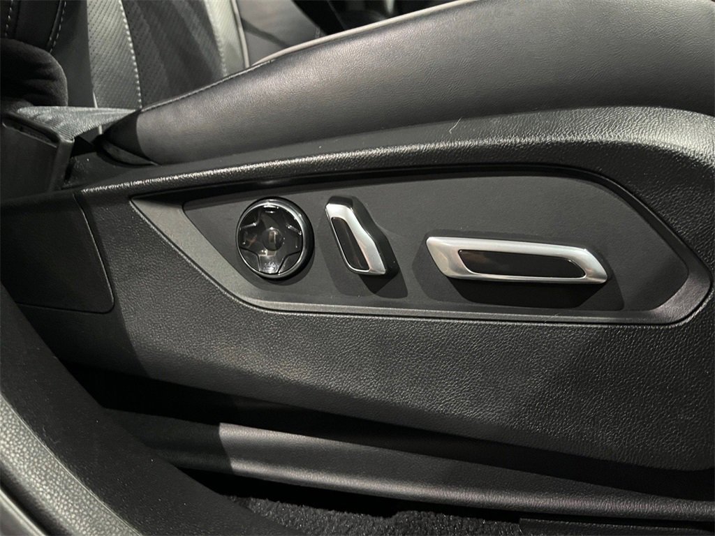 Used 2020 Acura RDX A-Spec image 16