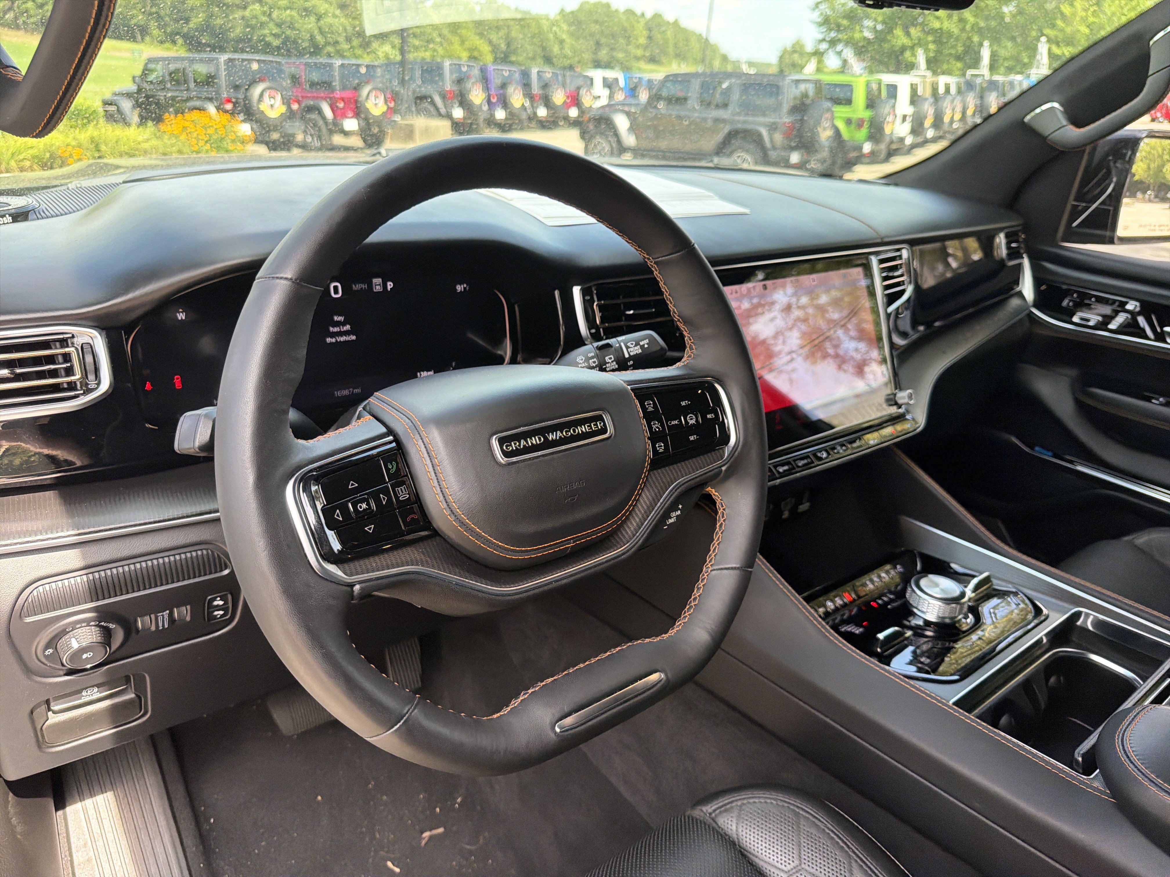 Used 2024 Jeep Grand Wagoneer Series III w/ Rear Seat Video Group 1 AWD/4WD image 24