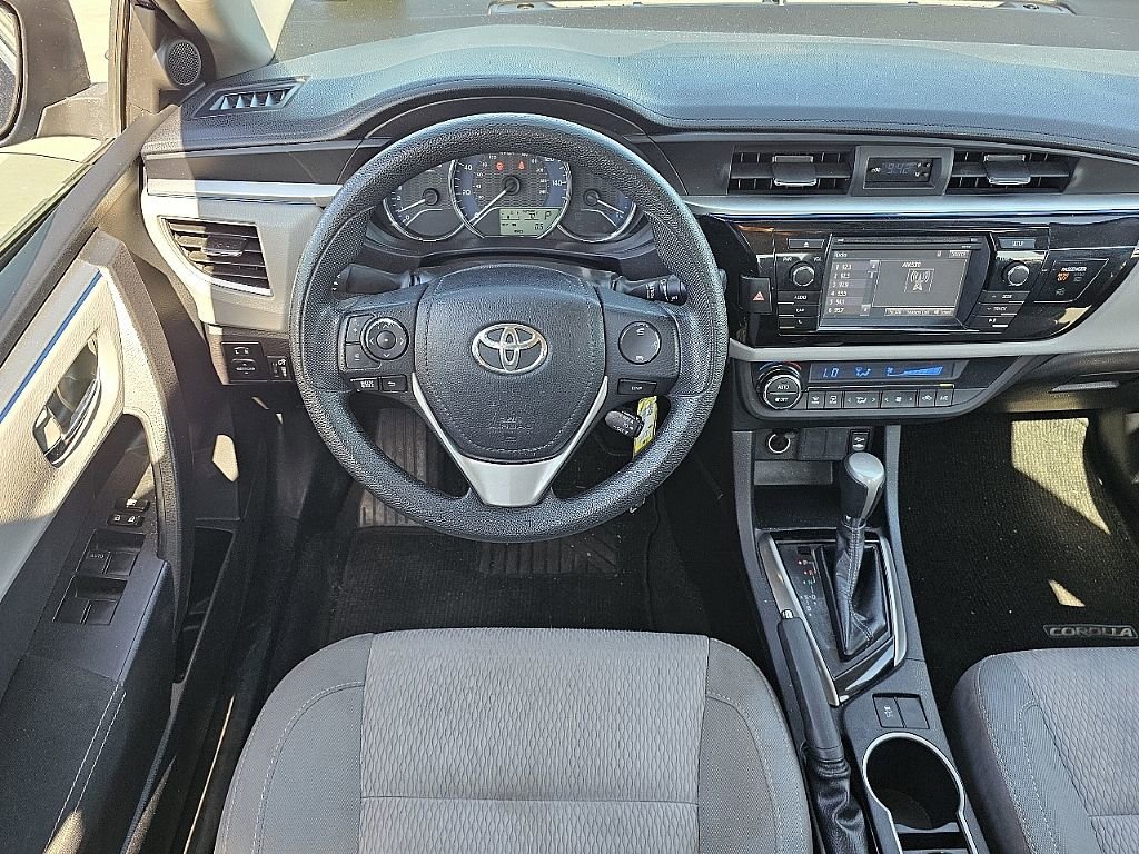 Used 2014 Toyota Corolla LE FWD image 23