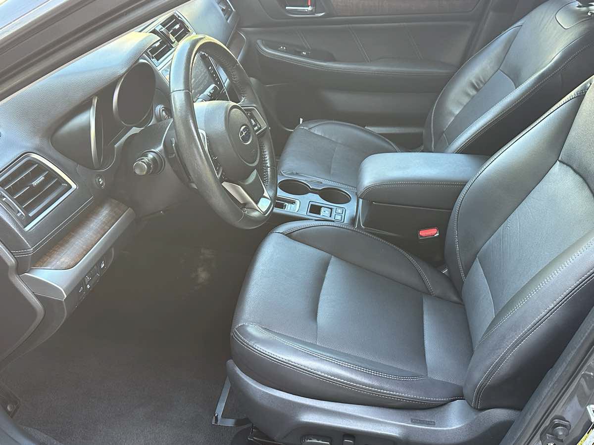 Used 2018 Subaru Outback 2.5i Limited AWD/4WD image 23