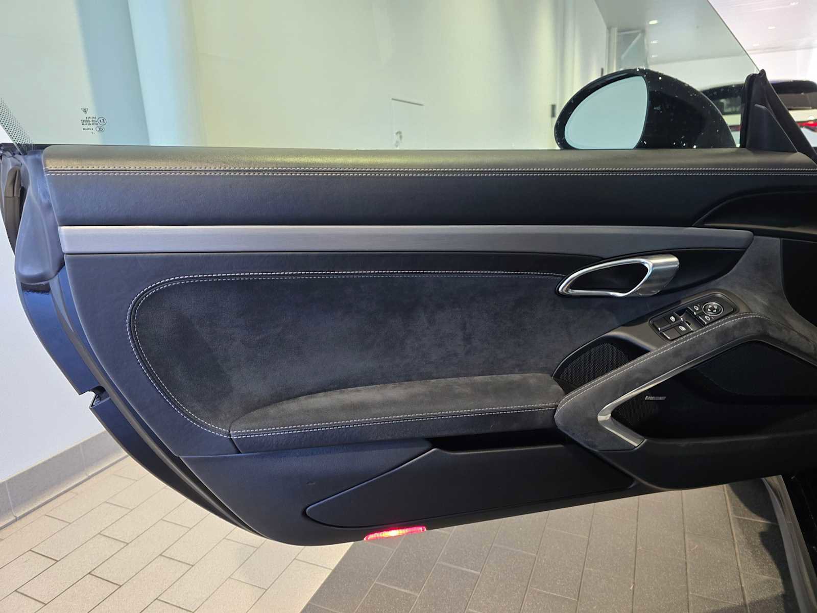 Used 2018 Porsche 911 GT3 image 22