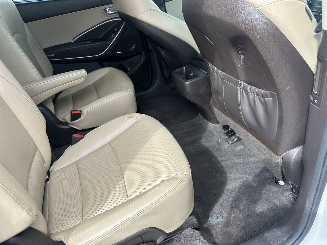 Used 2019 Hyundai Santa Fe XL AWD/4WD image 26