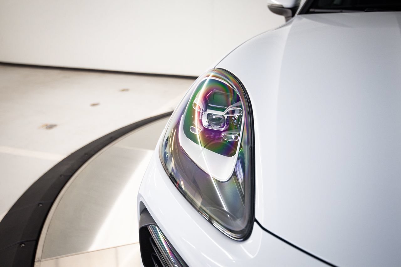 Certified 2023 Porsche Cayenne Coupe AWD/4WD image 13