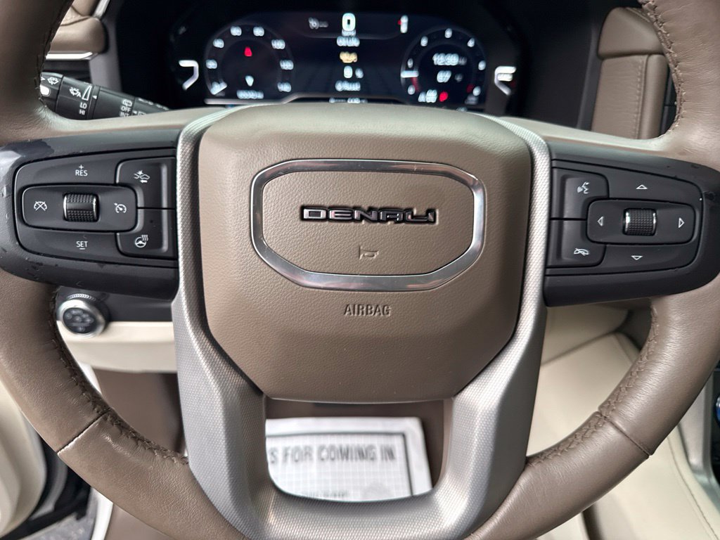Used 2022 GMC Yukon Denali AWD/4WD image 27