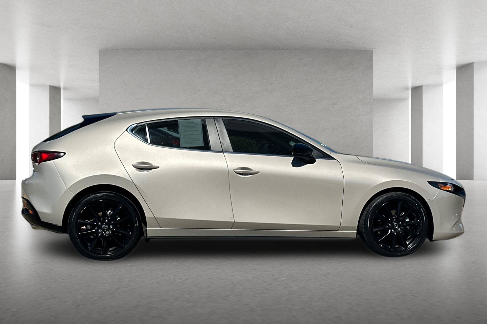 Certified 2025 MAZDA MAZDA3 s Sport FWD image 3