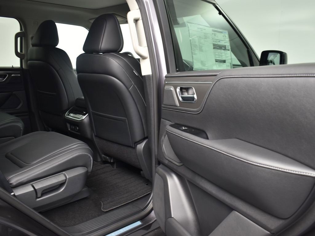 New 2026 INFINITI QX80 Pure w/ Cargo Package image 17