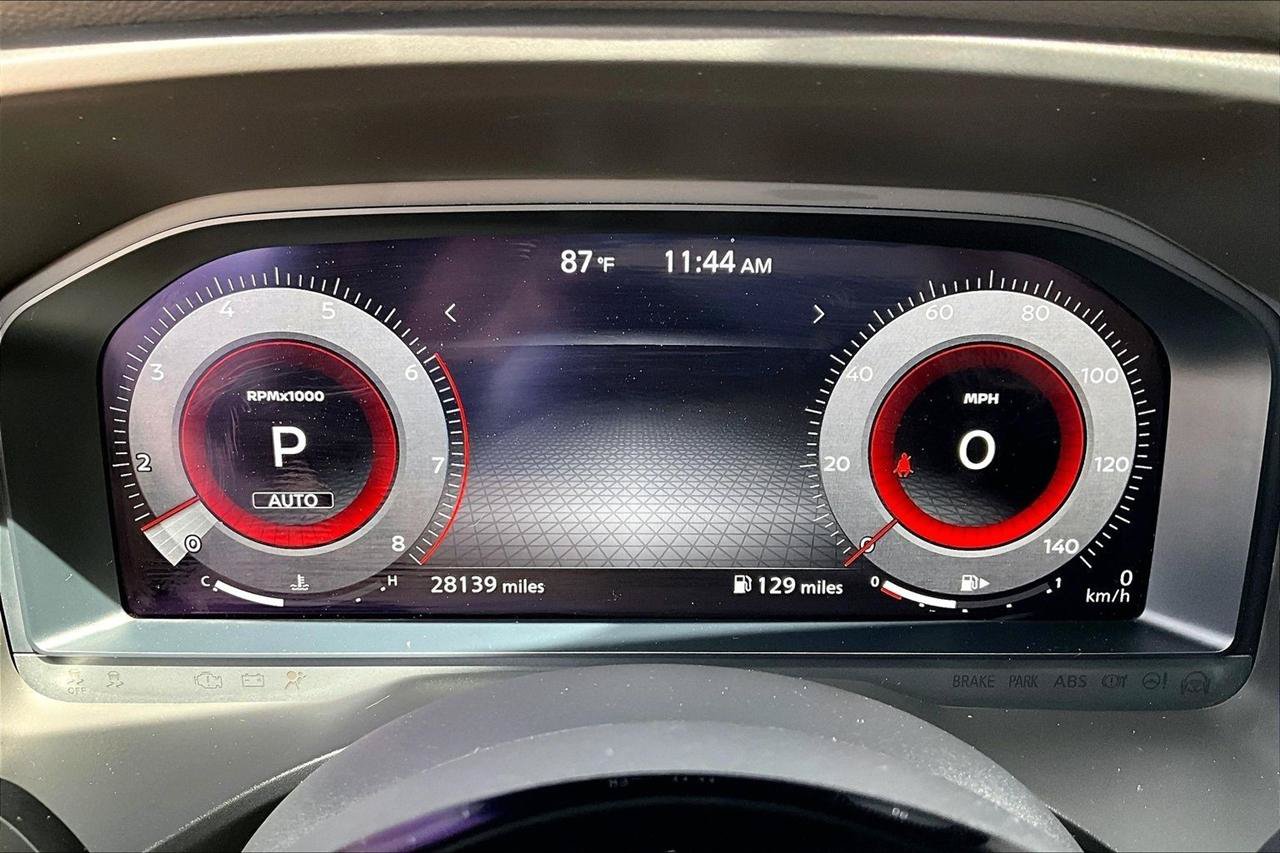 Used 2022 Nissan Rogue Platinum w/ Head-Up Display Package AWD/4WD image 13