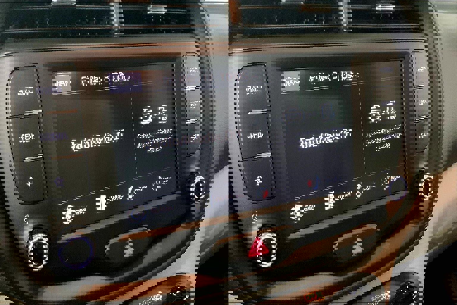 Used 2025 Kia Soul LX image 6