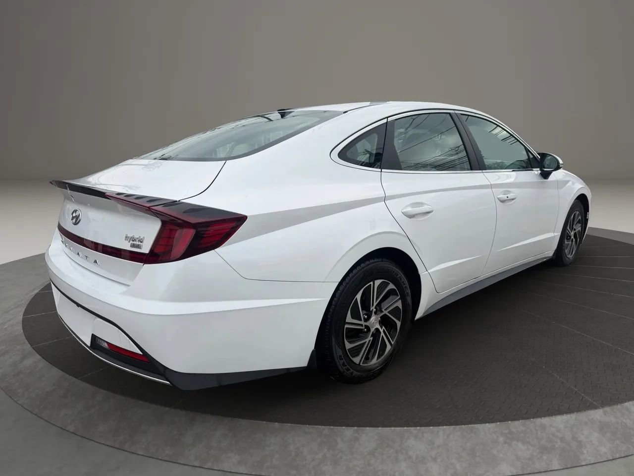 Used 2022 Hyundai Sonata Blue image 5