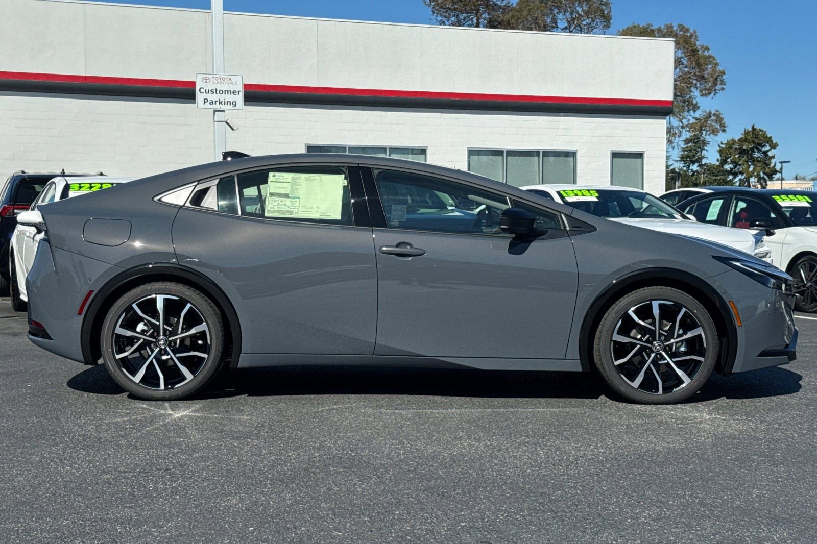 New 2026 Toyota Prius Plug-In Hybrid image 9