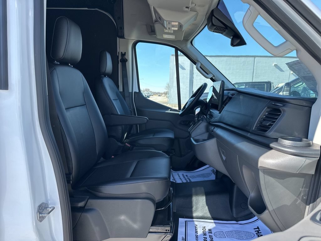 New 2026 Ford Transit 350 148 High Roof Extended w/ Load Area Protection Package RWD image 29