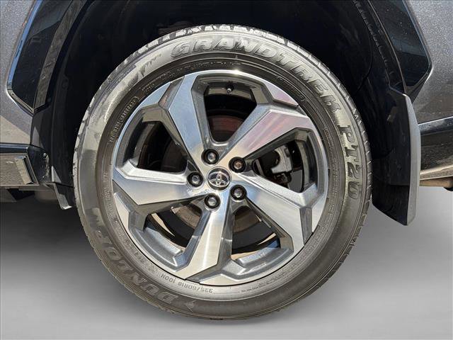 Used 2024 Toyota RAV4 SE AWD/4WD image 9