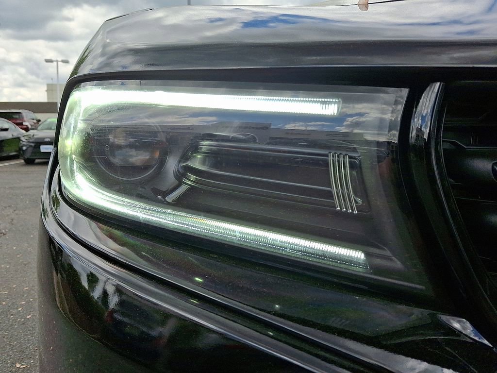 Certified 2023 Dodge Charger SXT w/ Cold Weather Package AWD/4WD image 9