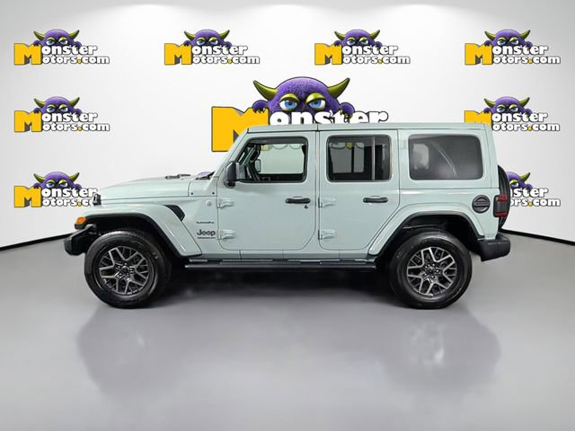Used 2024 Jeep Wrangler Unlimited Sahara w/ Technology Group AWD/4WD image 8