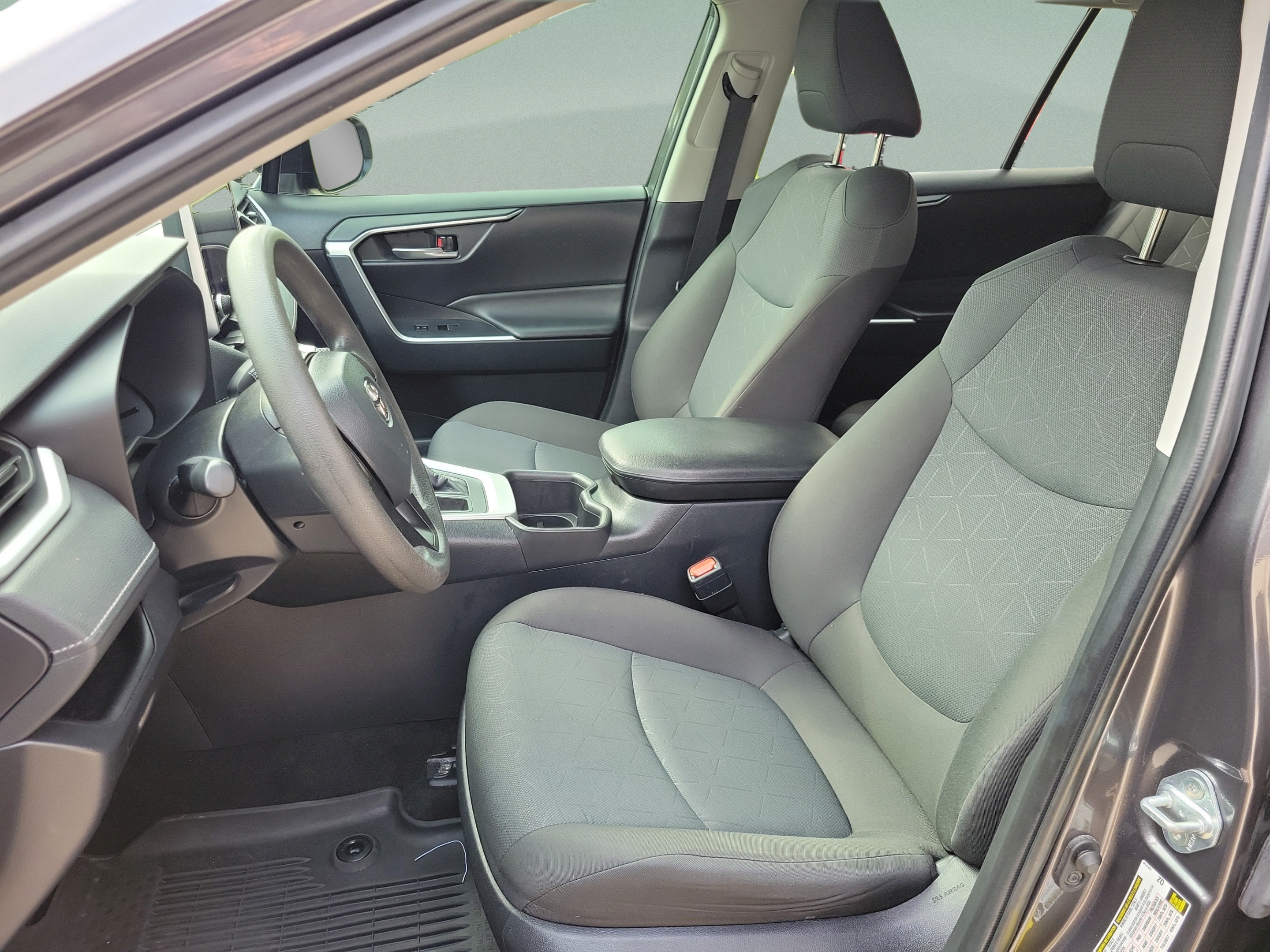 Certified 2024 Toyota RAV4 XLE AWD/4WD image 10