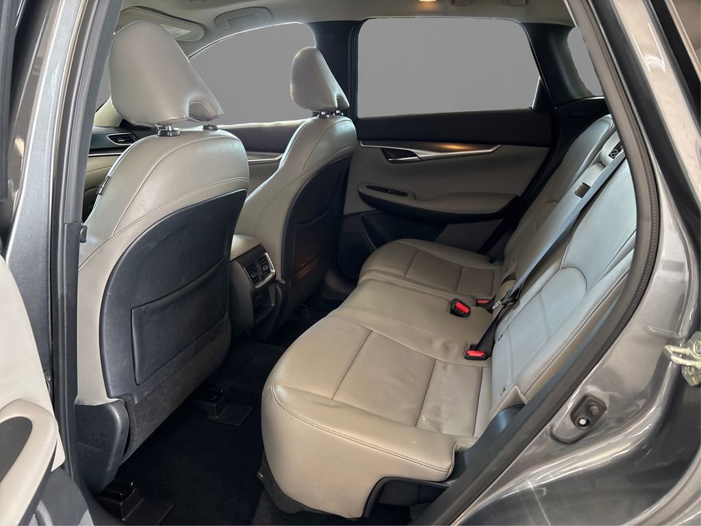 Used 2023 INFINITI QX50 Luxe image 10