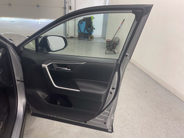 Certified 2023 Toyota RAV4 SE AWD/4WD image 30