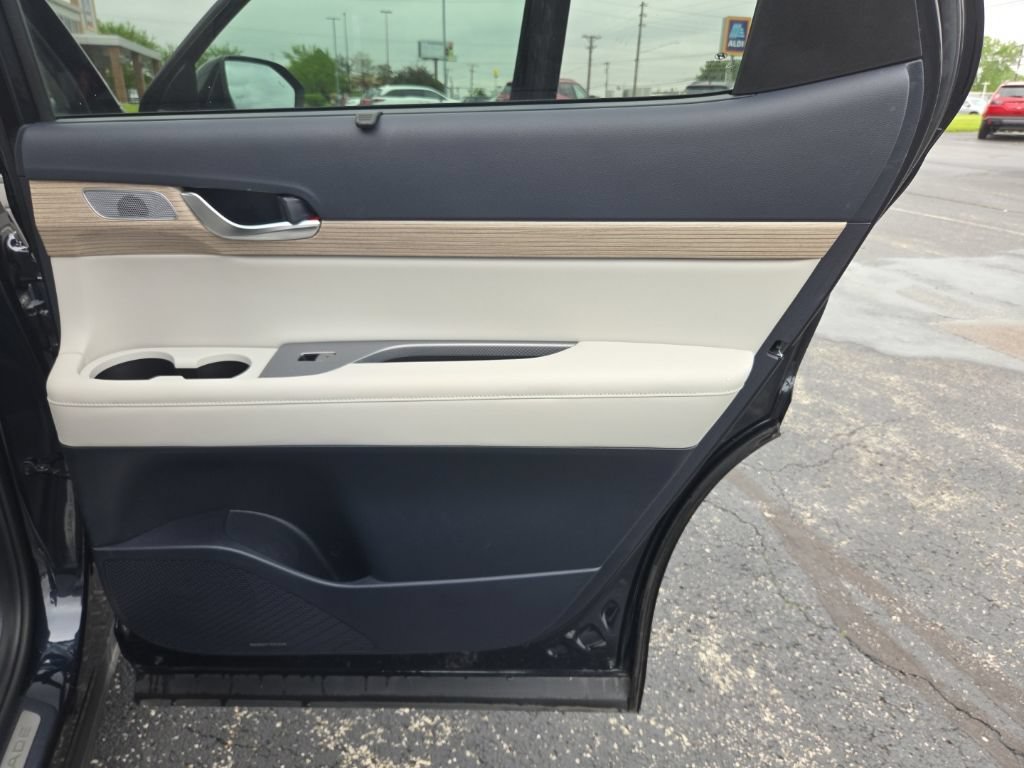 Used 2021 Hyundai Palisade Limited AWD/4WD image 17