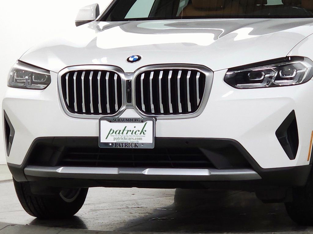 Used 2024 BMW X3 xDrive30i w/ Convenience Package image 3
