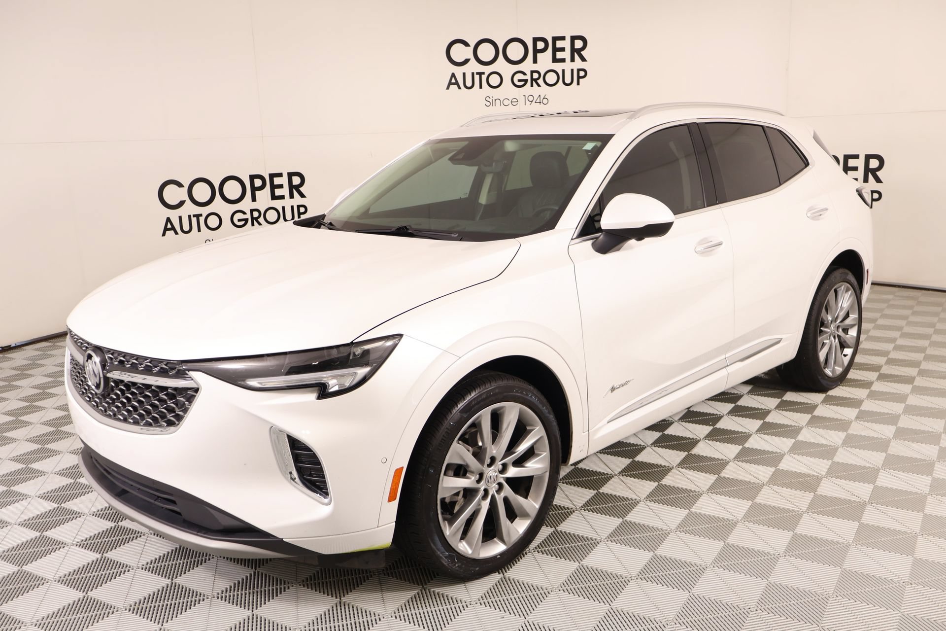 Used 2023 Buick Envision Avenir FWD image 10