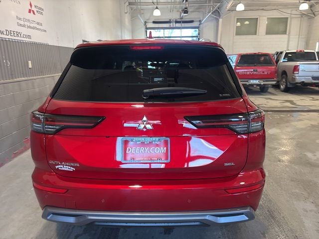 New 2026 Mitsubishi Outlander SEL image 4
