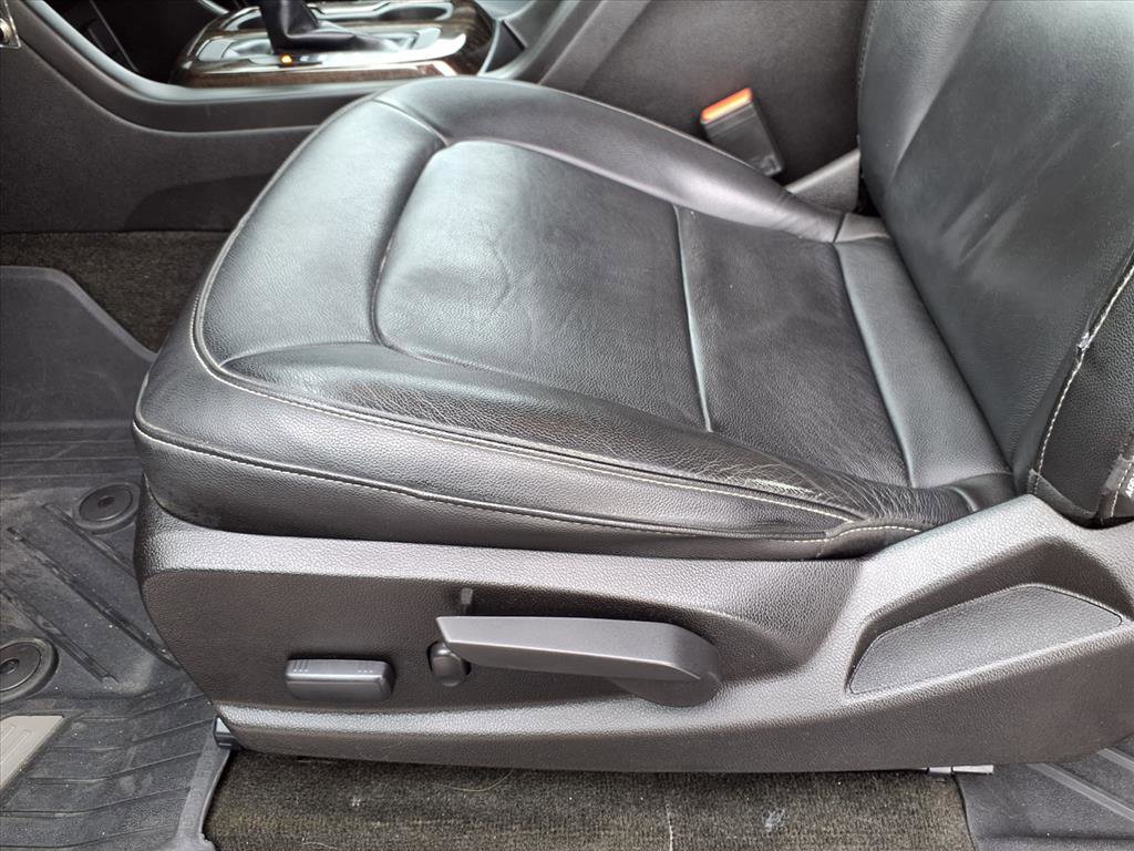 Used 2016 GMC Canyon SLT w/ Trailering Package image 25