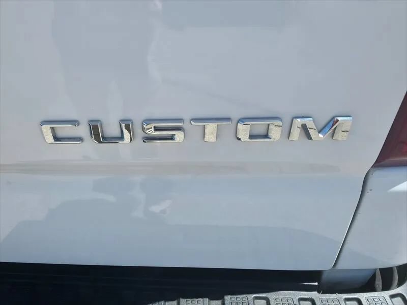 Used 2023 Chevrolet Silverado 1500 Custom Trail Boss AWD/4WD image 12