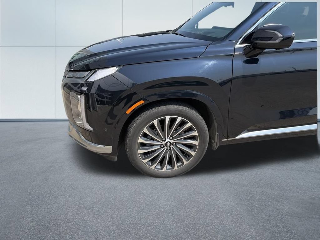 Used 2024 Hyundai Palisade Calligraphy AWD/4WD image 5