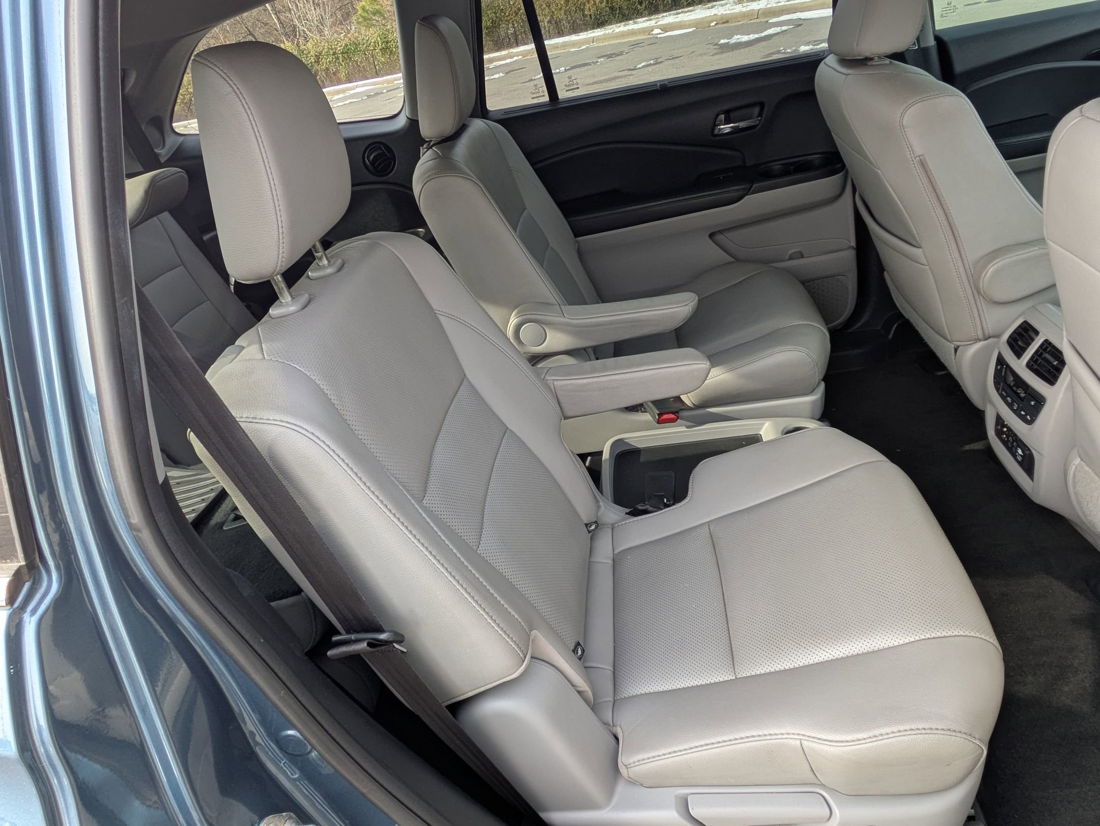 Used 2016 Honda Pilot Elite image 29