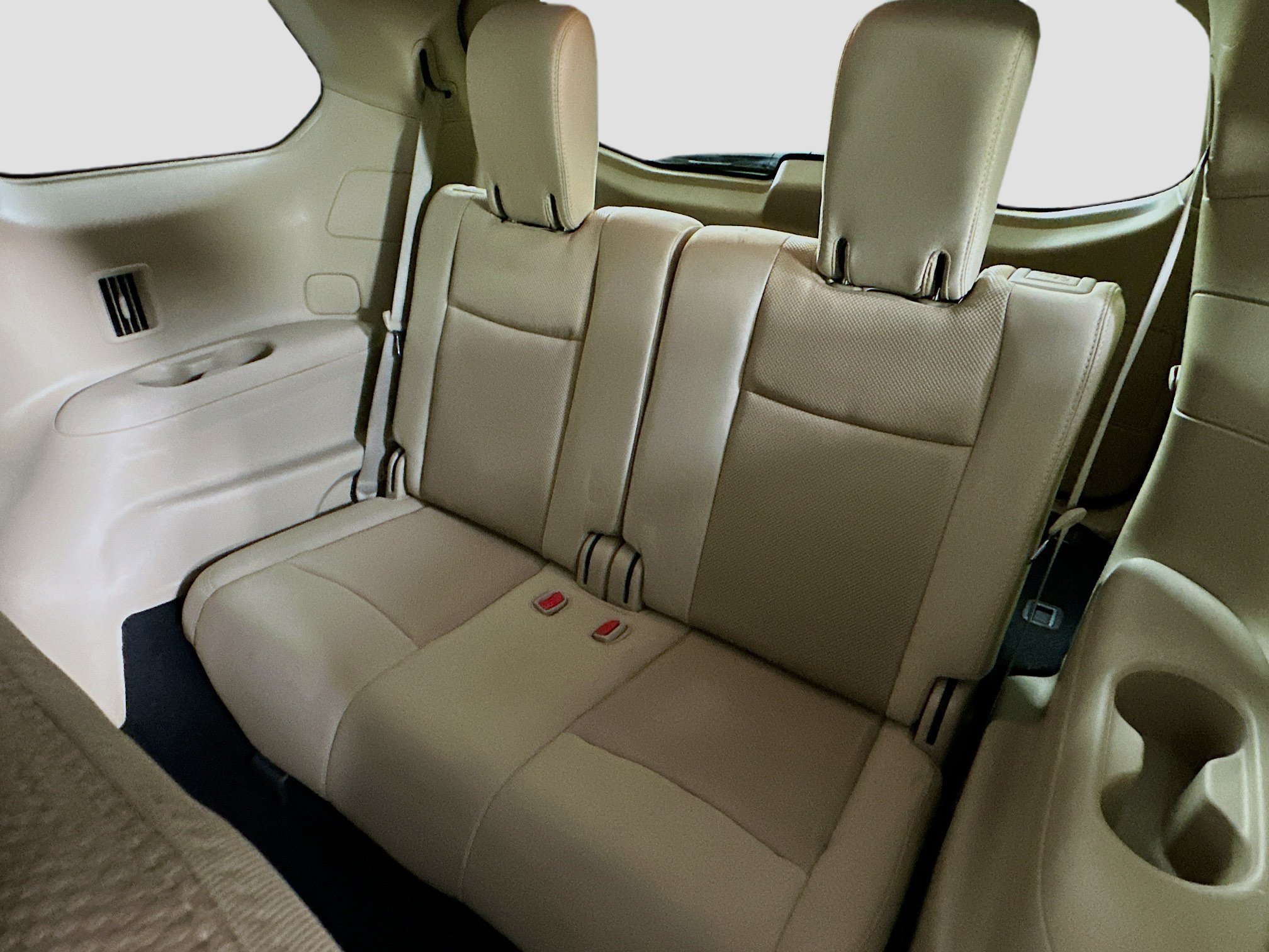 Used 2017 Nissan Pathfinder SV FWD image 27